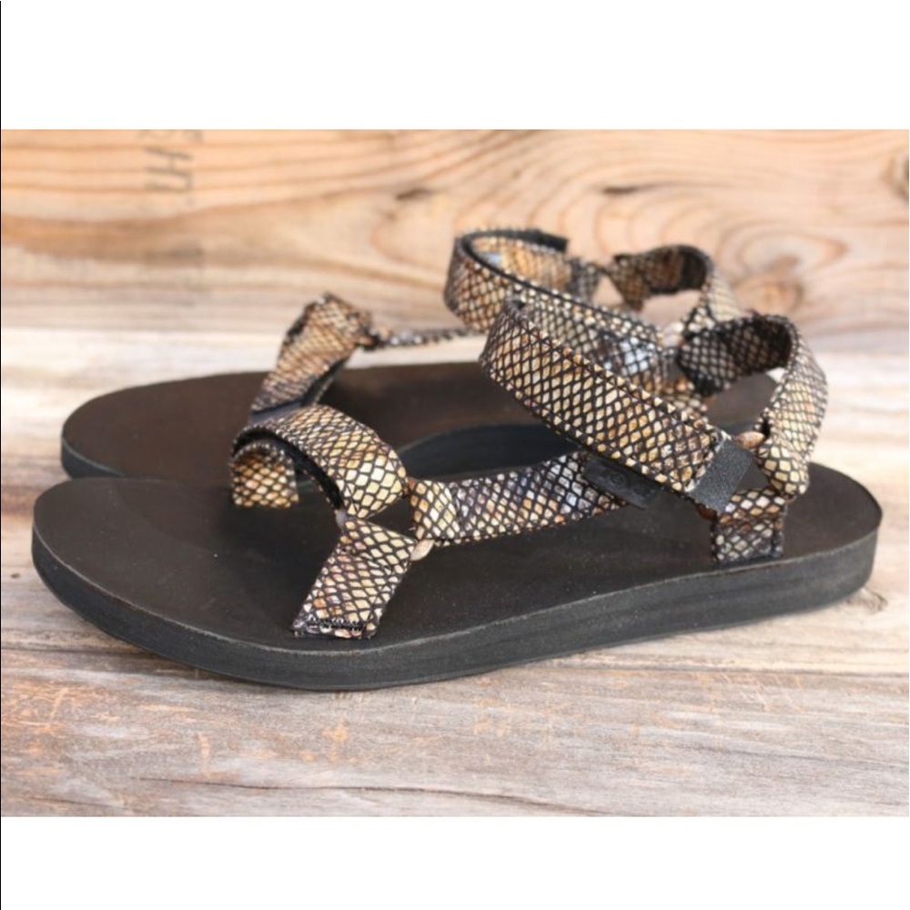 Teva Original Universal Animal Print Sandal US 10